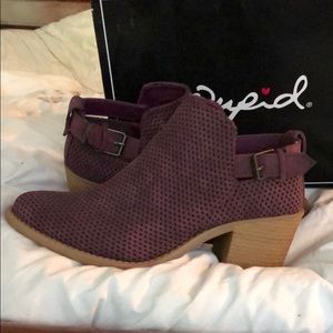 Qupid shoe from Lizard Thicket.  Wine color